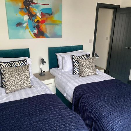 3-Bed House Close To Goodison Park, Liverpool Exterior foto
